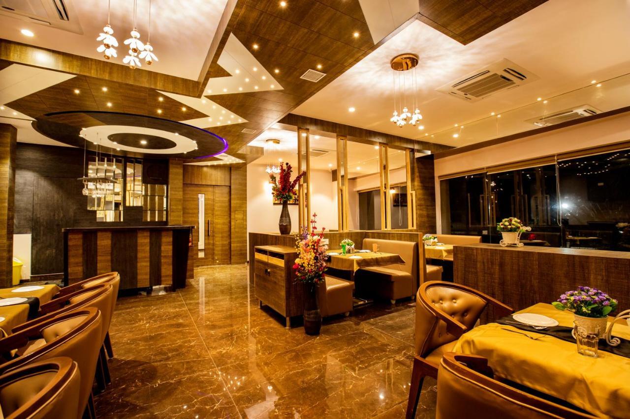 Hotel Prabha Palace Ahmednagar Extérieur photo